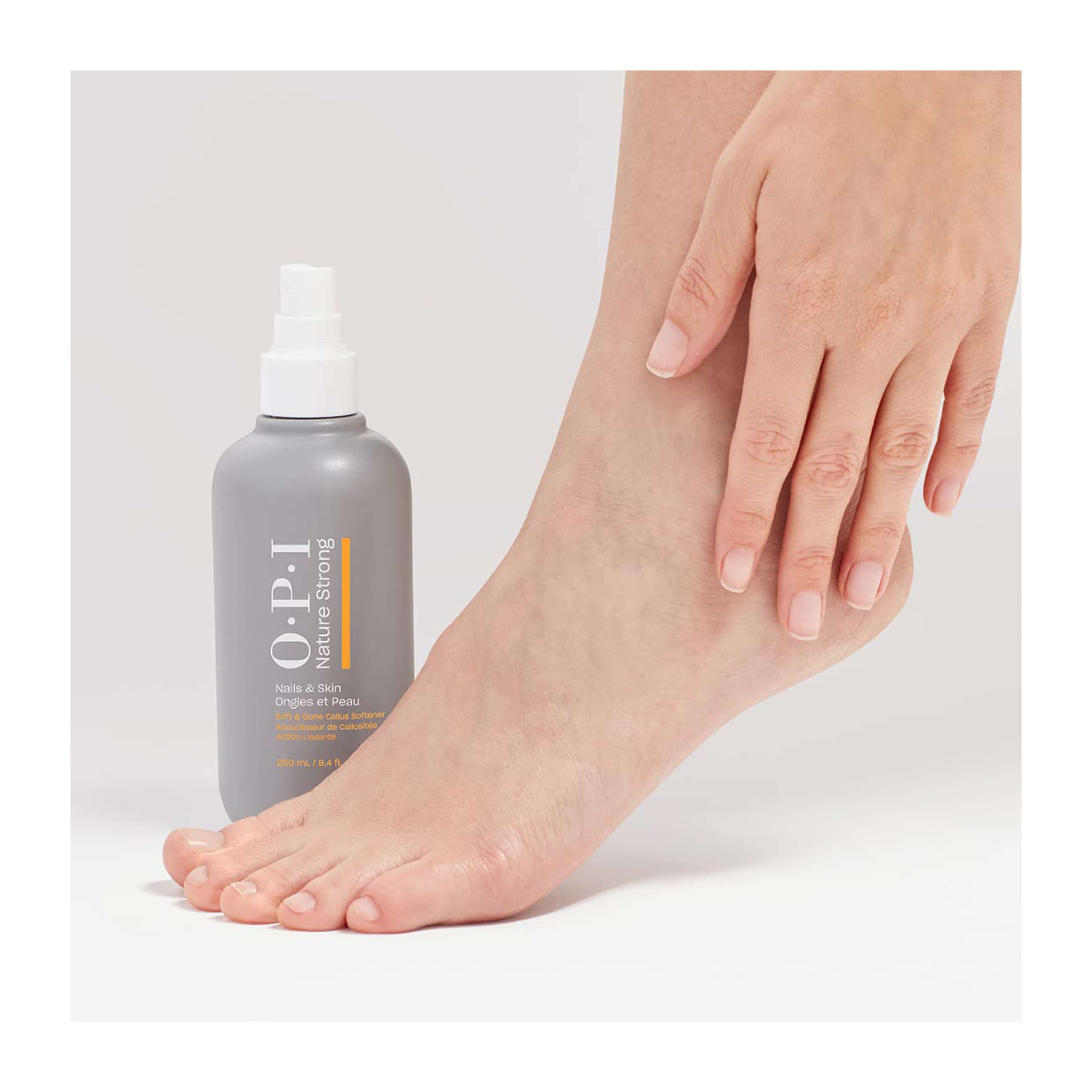 OPI Nature Strong Skin Care Soft and Gone Callus Softener Ενυδατικό Σπρέι Κατά των Κάλων 250ml 2