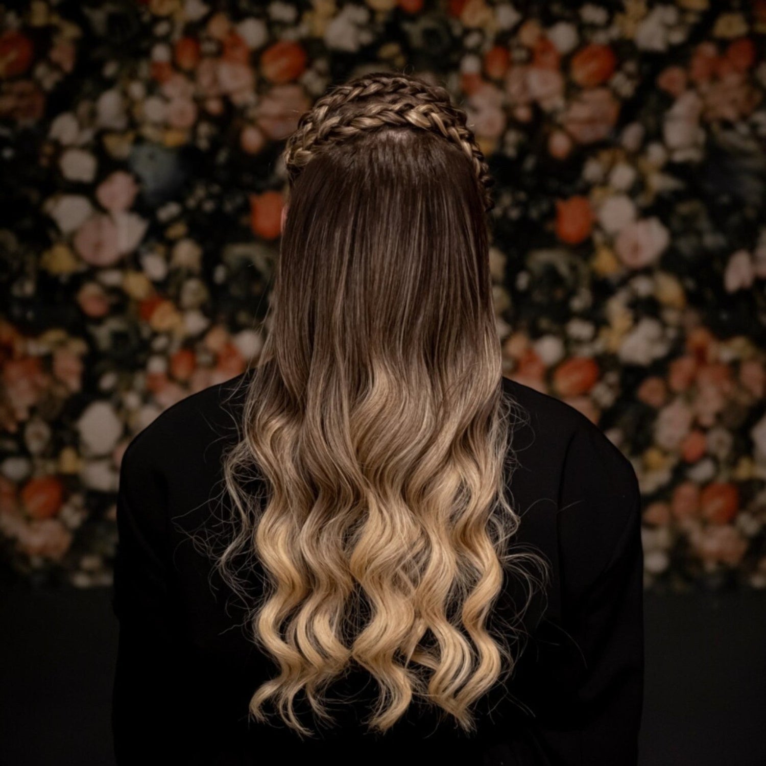 Ξανθά Μακκριά Μαλλιά